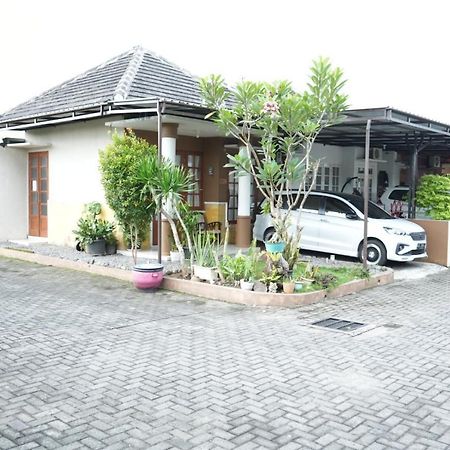 Omah Rere Full 1 Rumah, 2 Kamar Ac Gondowulung Exterior photo